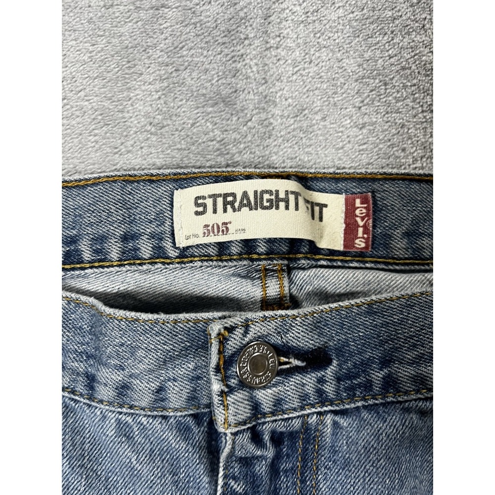 Levis 505 Jeans Mens 40x32 Blue Regular Straight Light Wash Denim - Picture 7 of 11